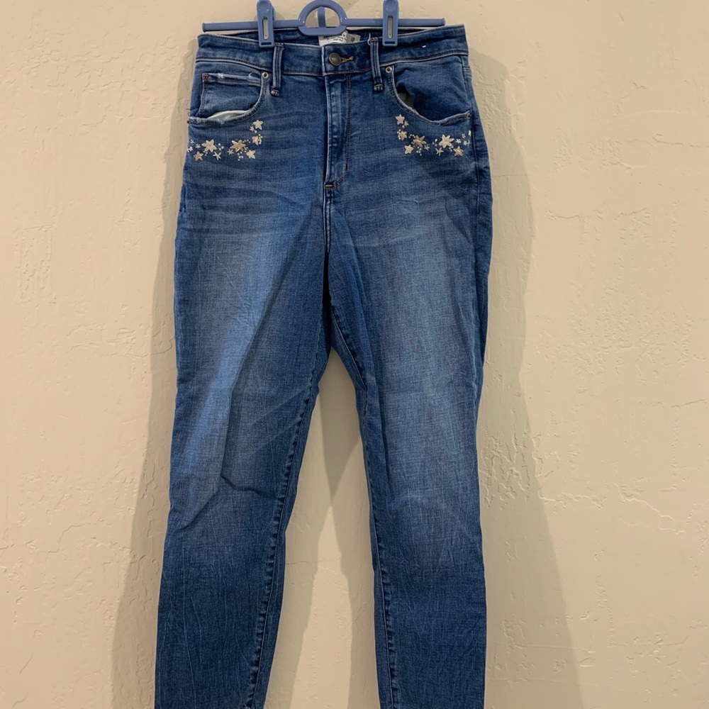Abercrombie jeans either floral detail